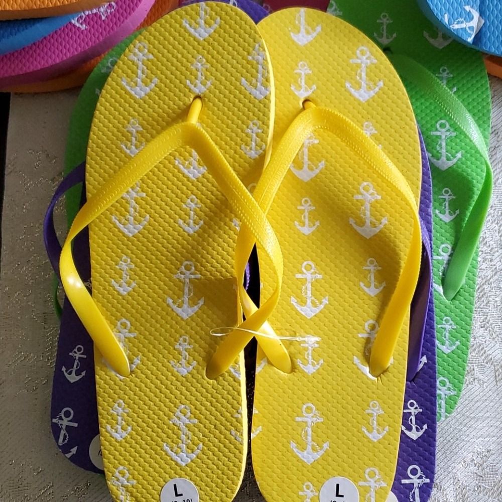Flip flops - Picture 2 of 5